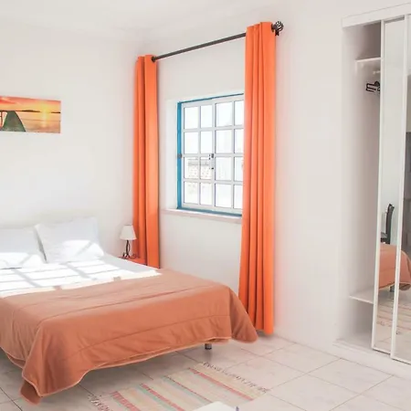 Sereia Da Oura Apartment